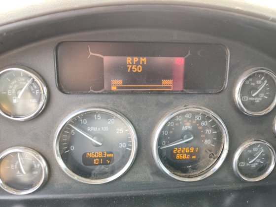 2018 ピータービルト 337-サービストラック