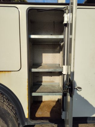 2018 ピータービルト 337-サービストラック