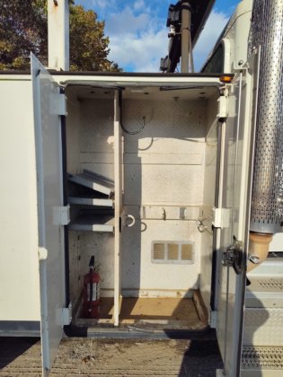 2018 ピータービルト 337-サービストラック