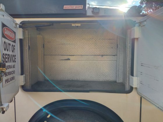 2018 ピータービルト 337-サービストラック