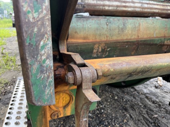 2017 Freightliner M2-106