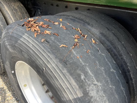 2017 Freightliner M2-106