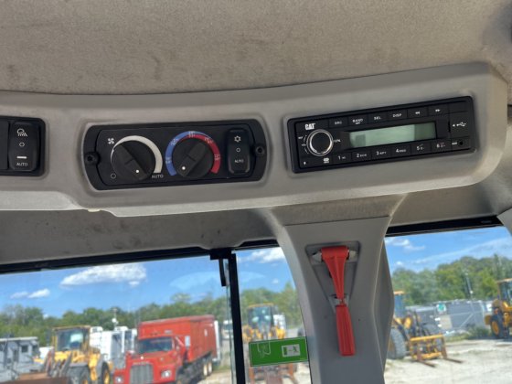 2016年卡特彼勒 938M