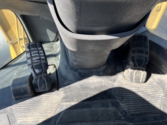 2016年卡特彼勒 938M