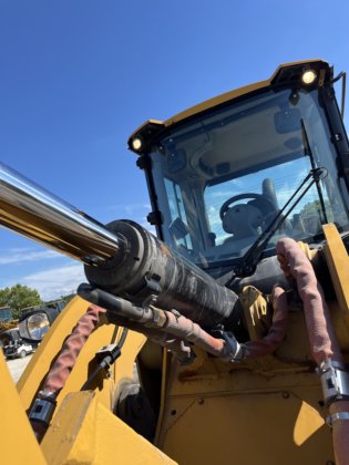 2016年卡特彼勒 938M