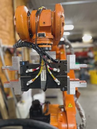 Nachi MC20 Robot with AX20