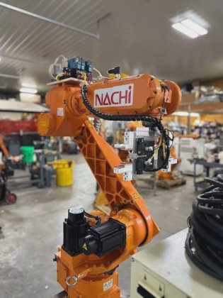 Nachi MC20 Robot with AX20