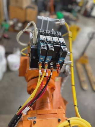 Nachi MC20 Robot with AX20