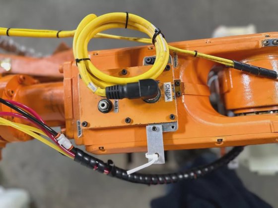 Nachi MC20 Robot with AX20