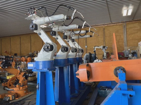 OTC Daihen AXV6 robot, OTC