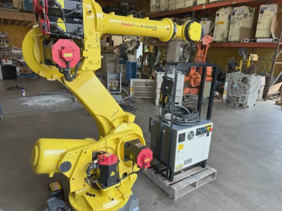 Fanuc R2000iB/165F Robot w/ R-30iB