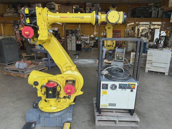 Fanuc R2000iB/165F Robot w/ R-30iB