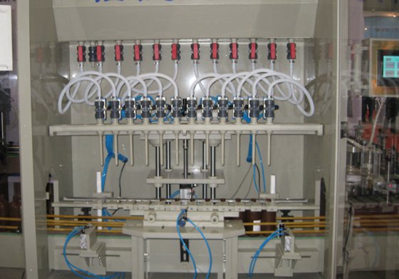 锂和锂防腐剂灌装机