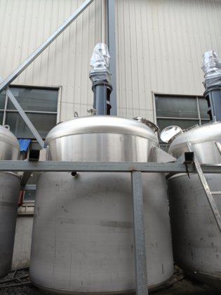 用于正极和负极材料的锂和锂混合器