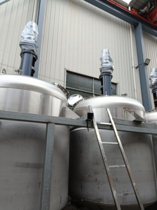 用于正极和负极材料的锂和锂混合器