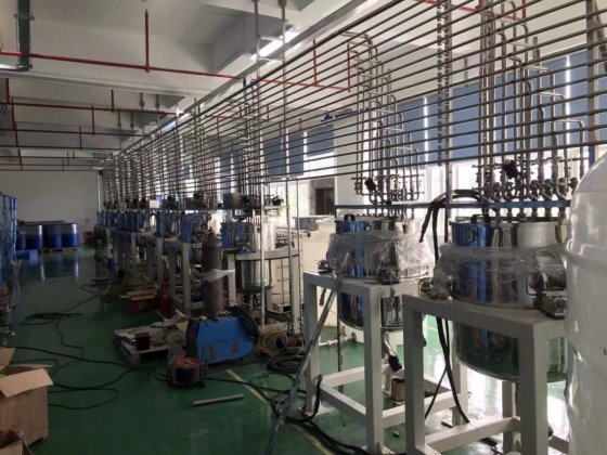 锂和锂垂直分馏柱