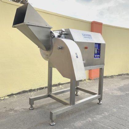 产品详情 --DRB-D350 3D 冷冻肉类切割机