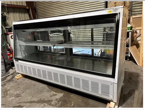 Master-Bilt 96 Inch Self Contained Meat Case in Grand Rapids, MI, USA