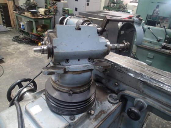 1973 牧野フライス精機 C40