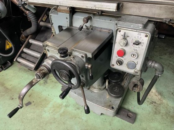 1983 牧野フライス製作所 KVJP-55