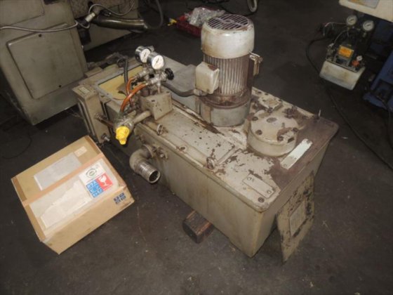 1976 オークマ GU33×75