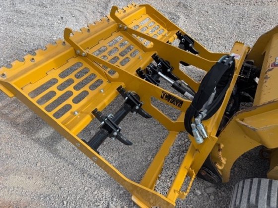 2025 CL Fab 平地机滑移转向附件