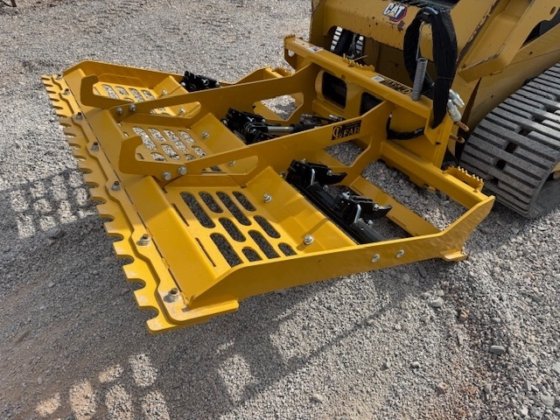 2025 CL Fab 平地机滑移转向附件