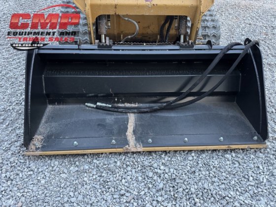 2025 Raytree RMRB72 Skidsteer 动力耙斗附件