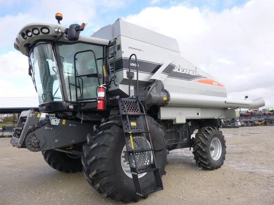 2010 Gleaner R66 in Jeffersonville,