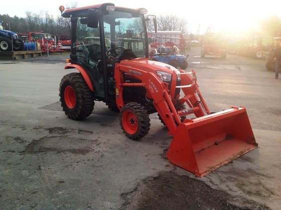 2013 Kubota B3350HSDC in Clinton,