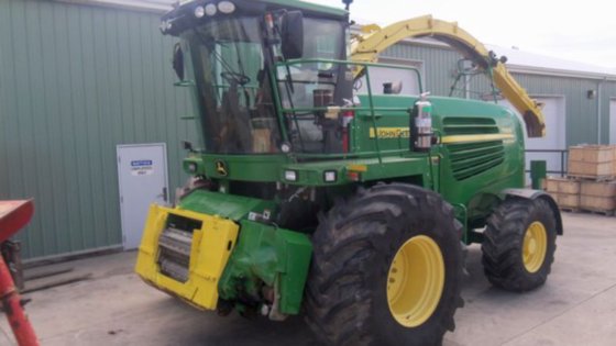 2010 John Deere 7950 in