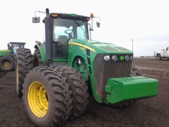 2009 John Deere 8430 in