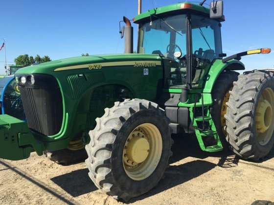 2005 John Deere 8420 in