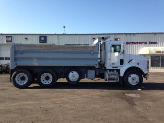 1993 Freightliner FLC120 in Heyburn,