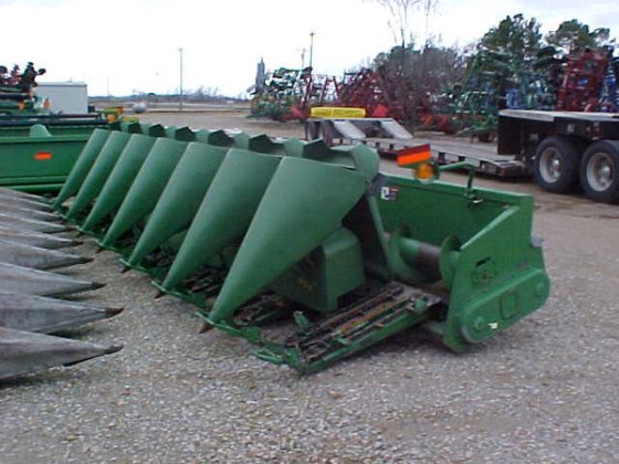 1997 John Deere 894 in