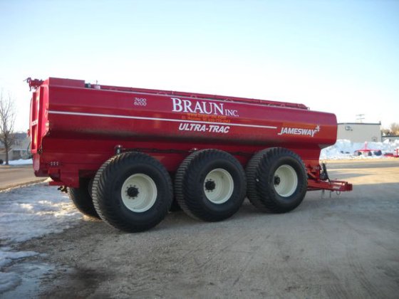 2013 Jamesway ULTRA TRAC 7400