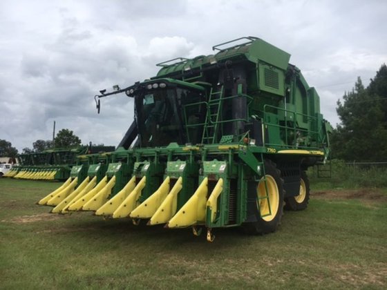2007 John Deere 7760 in