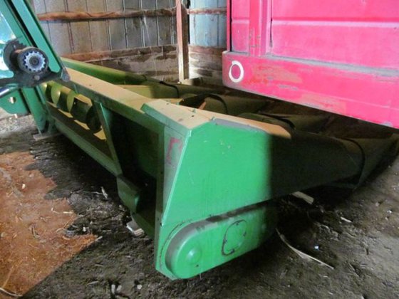 John Deere 444 in Ridgway,