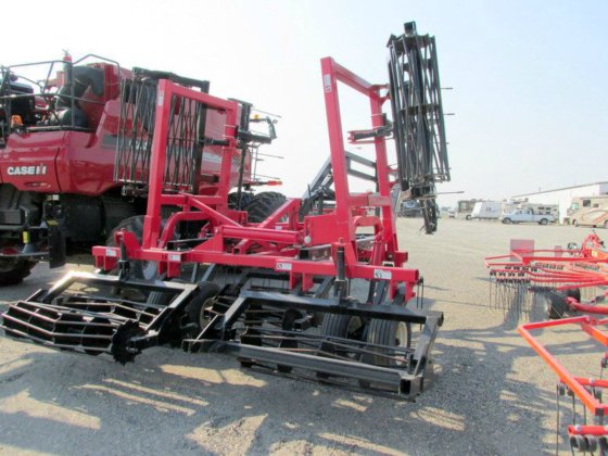 2014 Sterling 8820-D6 in Hermiston,