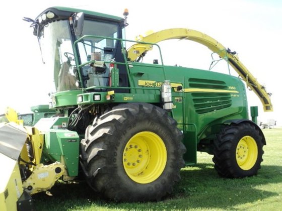 2012 John Deere 7950 in