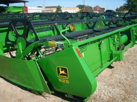John Deere 925 in Wilmington,