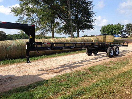 2017 EZ Haul 36' Hay