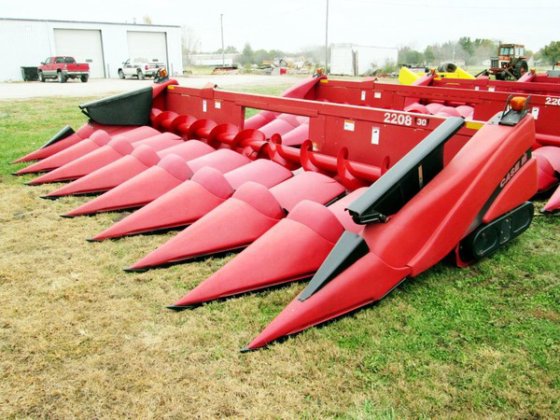 2002 Case IH 2208 in