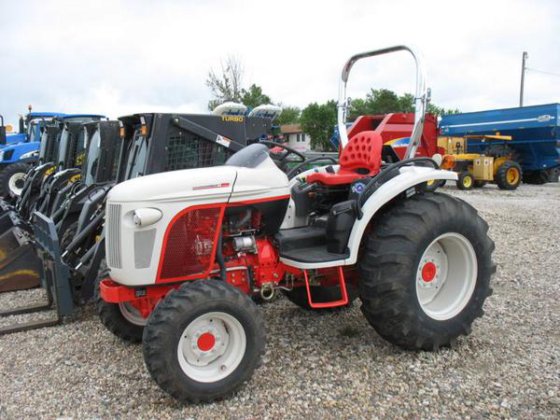 New Holland BOOMER in Harlan,