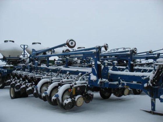 Kinze 3800 in Harlan, IA