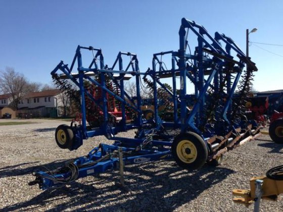 Landoll 7130 in Harlan, IA