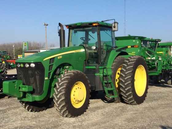 2007 John Deere 8130 in