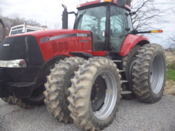 2009 Case IH Magnum 305