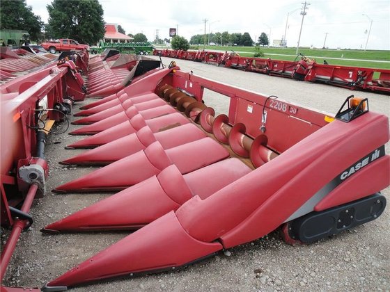 2004 Case IH 2208 in