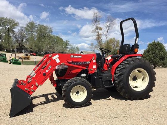 2017 Branson 5220R in Berthoud,